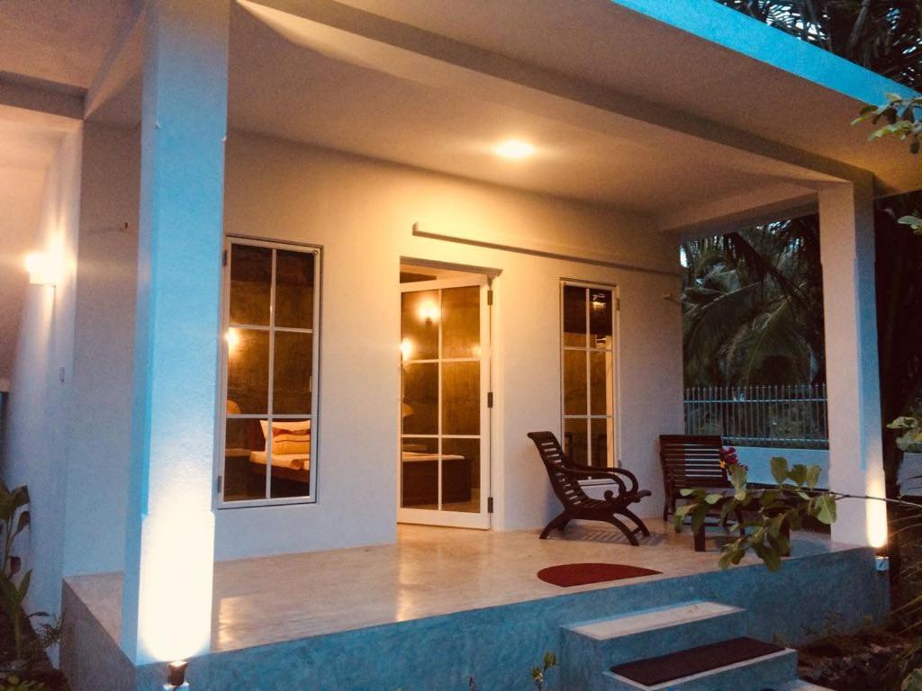 La Perla Bentota Hotel Exterior photo